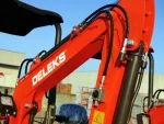 M100 Mini-pelle compacte 1T, Moteur Kubota 3 cylindres – Image 3